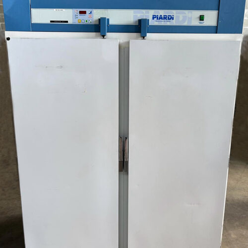 FRIGORIFERO-CONGELATORE ( PBO-CD-91 )