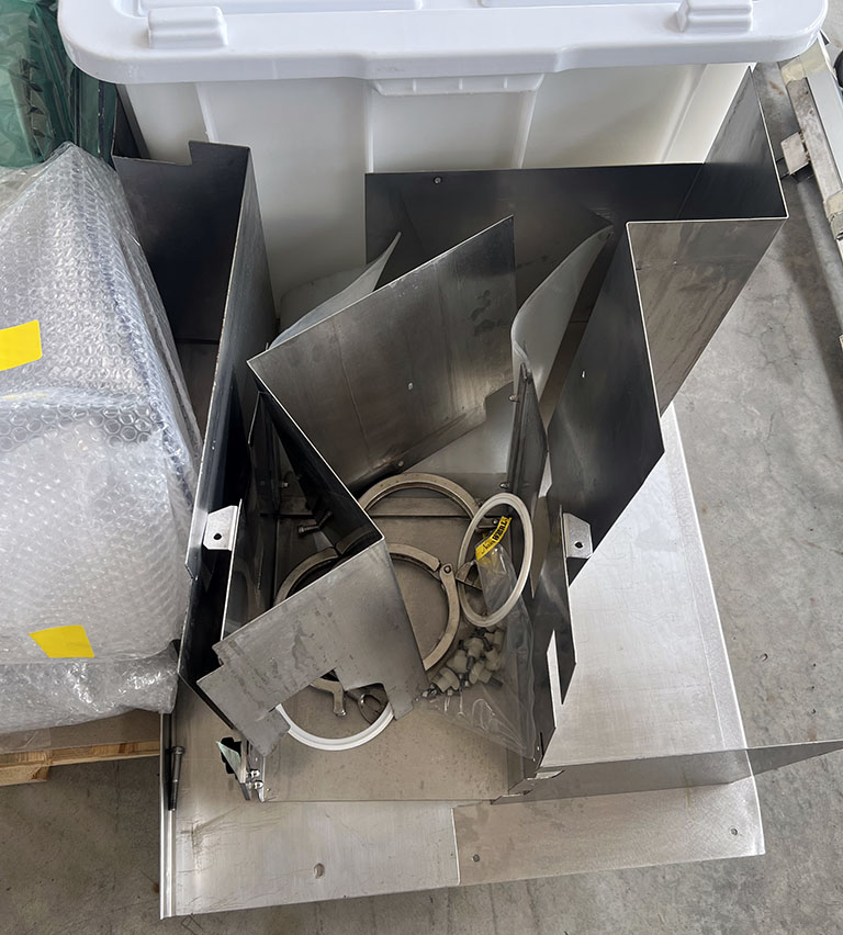 ampoule-filling-machine-cioni-a6fc-used-13