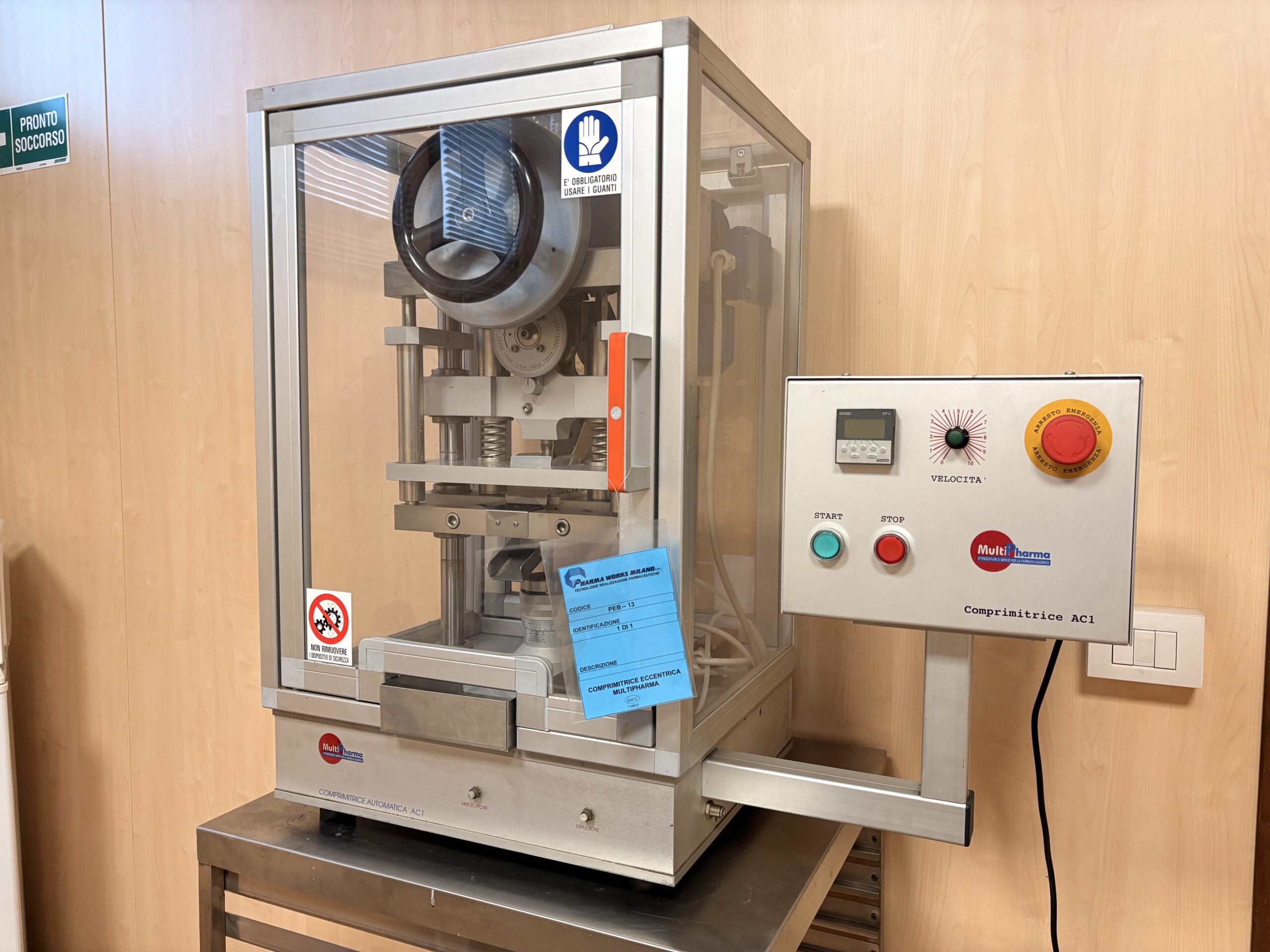 TABLET PRESS - MULTIPHARMA AC1