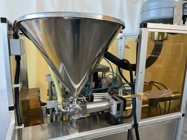 tube-filling-machine-stevenazzi-m13-used-3