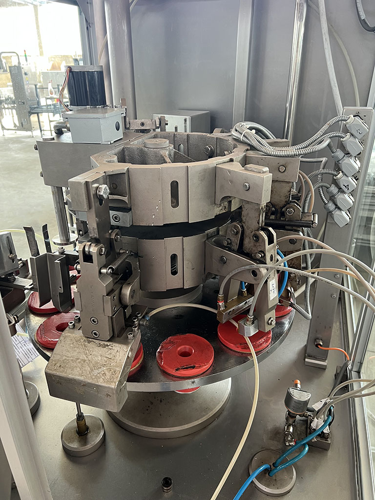 tube-filling-machine-tonazzi-colibrì-801n-used-4