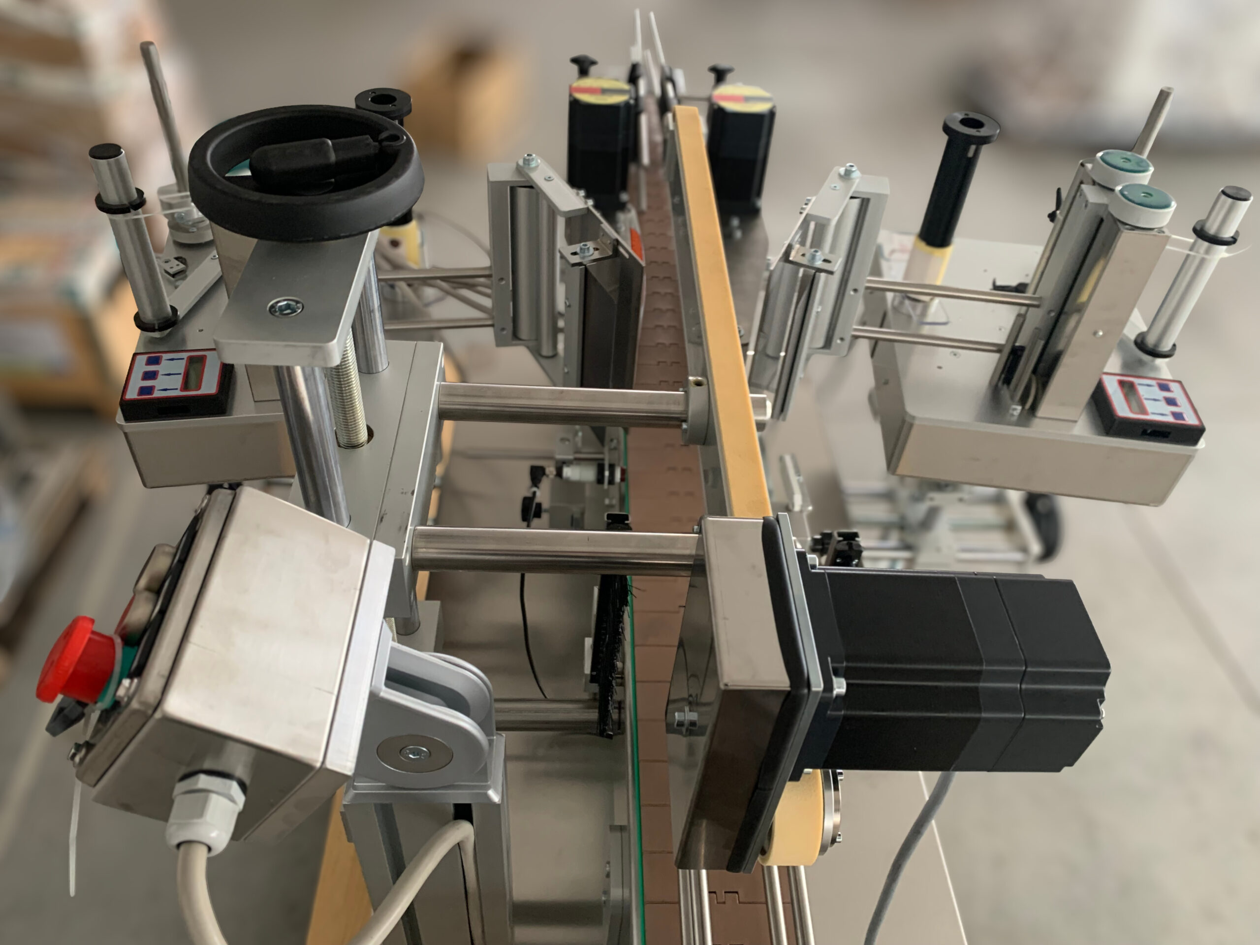 labelling-machine-front-back-new-2